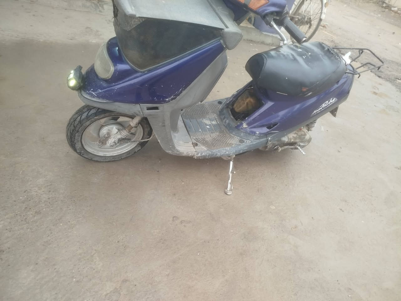 ماطور للبيع سعر 130 وبي مجال الاتصال على هذا الرقم ***********🤙،
