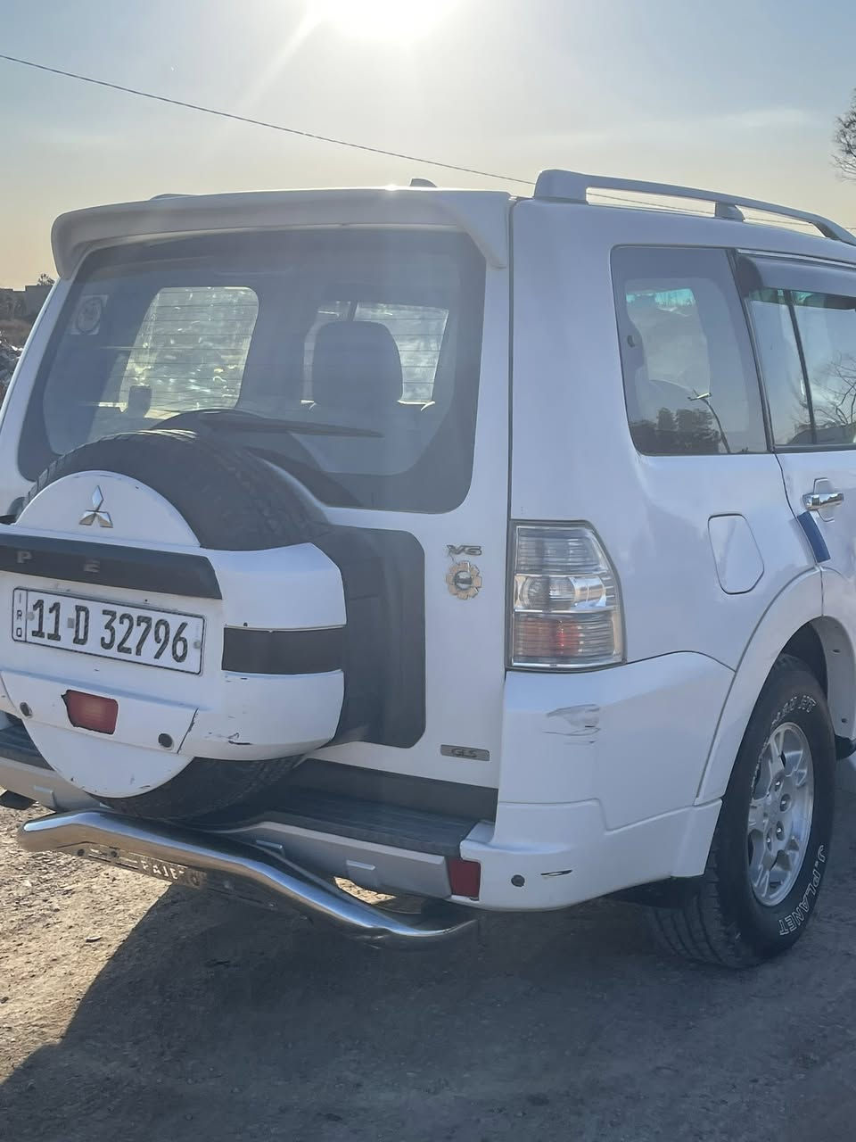 السلام عليكم للبيع باجيروموديل ٢٠٠٨ كويتية السياره حزام جماليه رقم بغداد بسمي محرك ٣٠٠٠ مرغوب 
مري شفط منضومه زنون اشاير بلمري 
تبريد كير محرك جديد تخم تاير السياره جاهزه ع آخر 
مكان بغداد الجديده
السعر ٨٨ وبيها مجال 
***********
