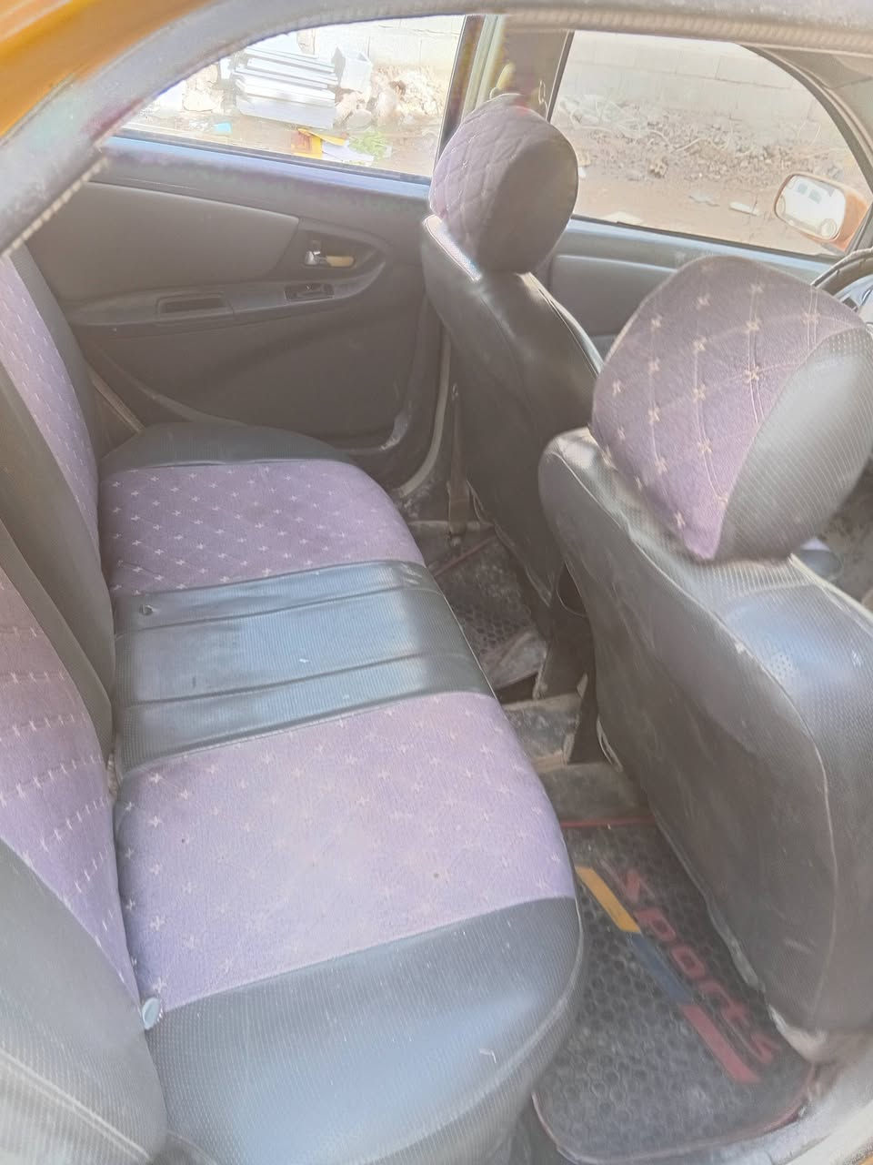 جيلي mkمديل 2011 رقم بغداد مصفرة هيئة وغرامات بسمي سعر 30$ بيهة مجال شي قليل رقمي***********
