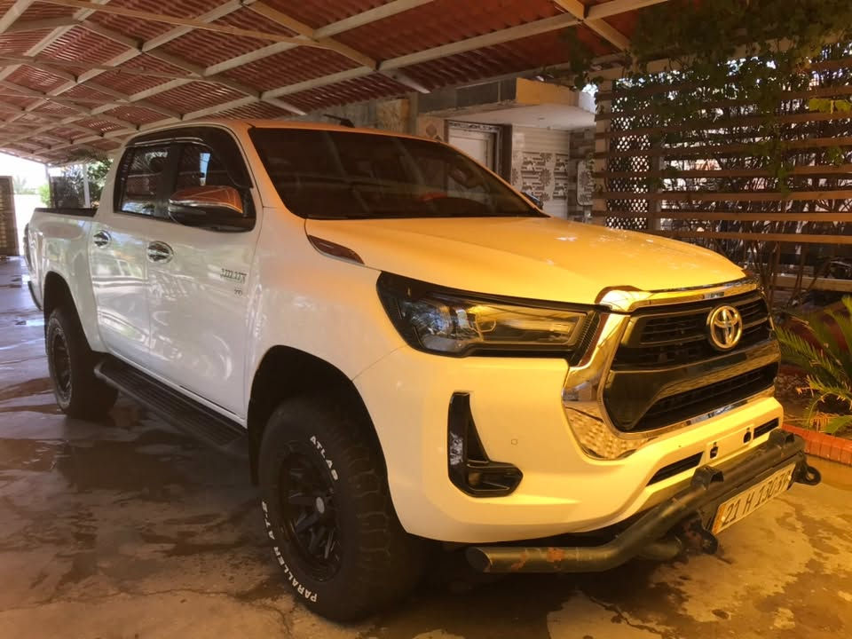 للبيع هايلوكس   TRD
تي ار دي  سته سلندر 
مديل ٢٢ 
ماشيه ٢٣٥ الف 
رقم سليمانيه بسمي 
مبدل بيها فقط بنيد بدون اريباك 
وبيها بارد بالجاملغ الخلفي  
عنواني واسط 
رقمي ***********
