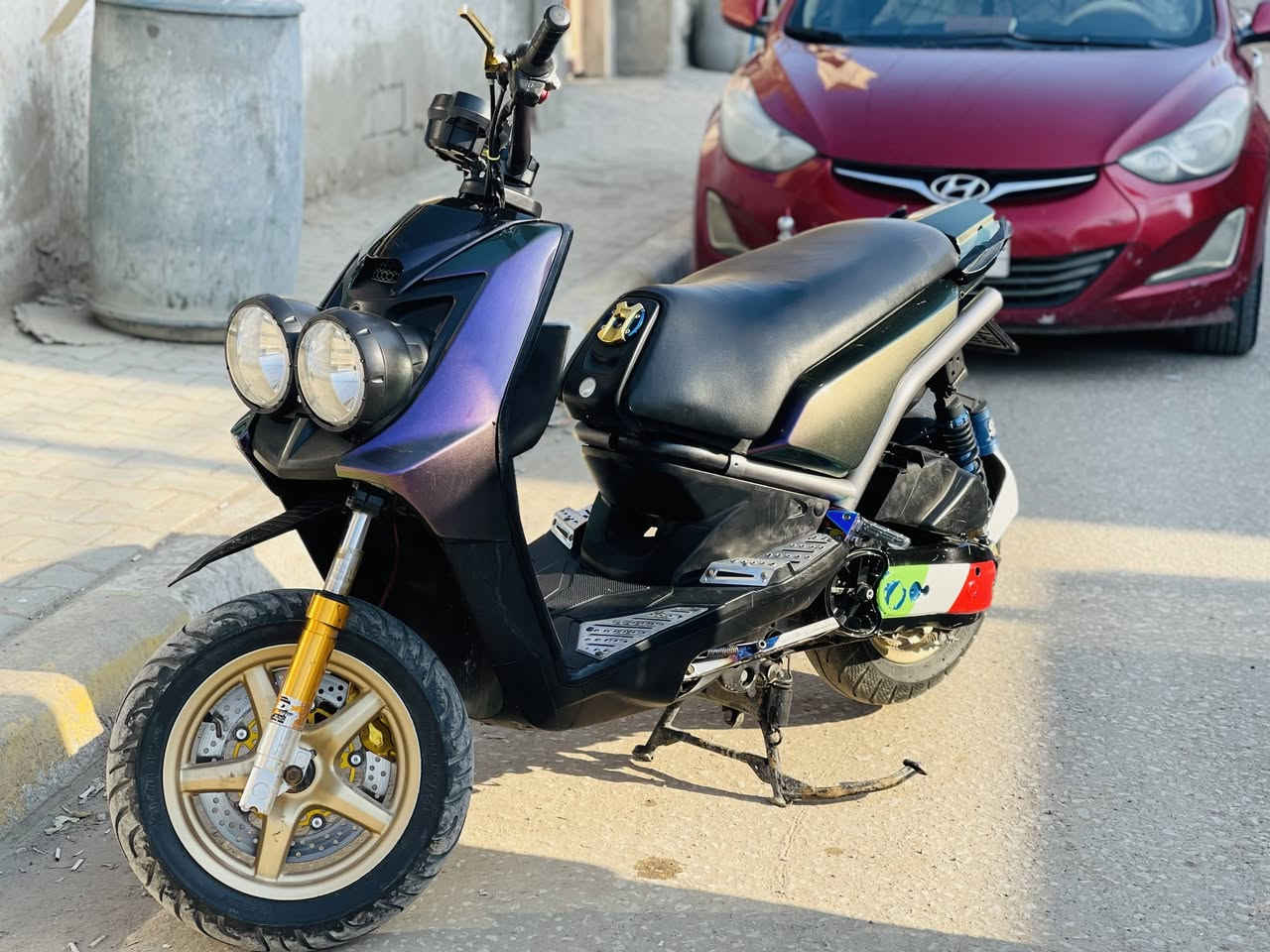 السلام عليكم
للبيع سكنز جبلي دراجه خير من الله بوشه 58 بلادي مكينه مامفتوحة عليها تزويدات خارجيه لونها متغير الدراجه شلعه ومعدل فول كهربائيات كلها شغاله مكاني بابل المسيب للاستفسار ***********
