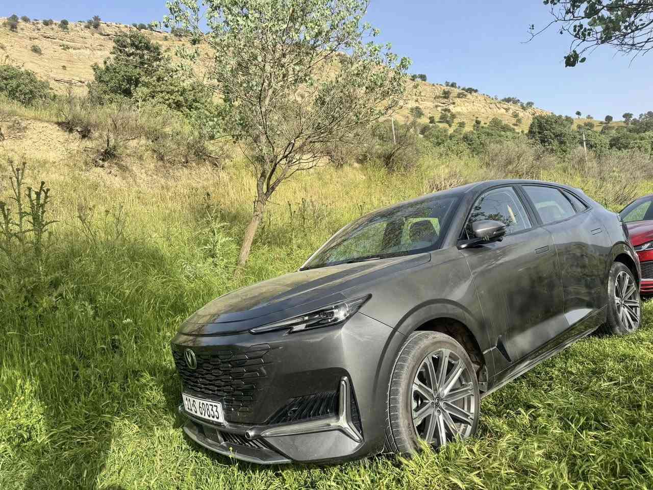 للبيع شانجان يوني كي مديل 2023 ماشيه 39 وكاله البخيت بعدها بضمان بيها باب وجاملغ مصبوغ اثر شخط بسيط كلش  لا معجون ولا مفتوحه فقط رش سياره بعدها بحاله الوكاله اي شي ممبدل بيها رقم بغدادبسمي  فول مواصفات معروفه مواصفاتها  مكاني بغداد 
السعر 195وبيها مجال 
***********
