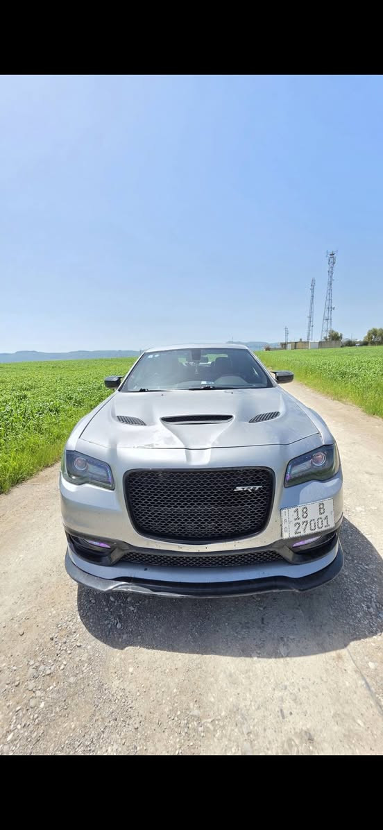 سلام عليكم السعر ١٩٥ مستعجل البيع
*********** شهاب بغداداوبامه مديل ٢٠١٨.  طببتها كتاب ضباط دخول جديد سياره بسمي رقم بابل حادثها فقط بنيد وبيها كلير باب وجاملغ مو صبغ 

سياره فول
