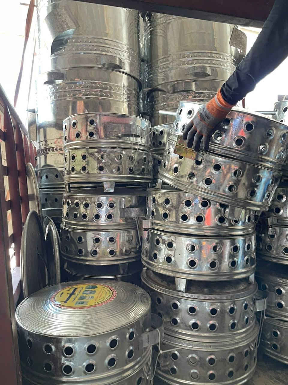 #السلام عليكم 
#محلات علي ماركه لبيع المواد الانشائيه والصحه والعدد اليدوي والاصباغ 😁 
يوفر لكم 🪻 
جميع مواد الانشائيه 
والصحيه والعدد اليدوي والاصباغ 😁🫰
اسعار جدآ مناسبه 🎊 
ومتتكرر 🦋 
العنوان ✨ 
المدائن شارع سوق قرب مرقد سلمان الفارسي (رضي الله عنه)
للحجز 👇 
***********
 أبو محمد أبو محمد العگيدي
