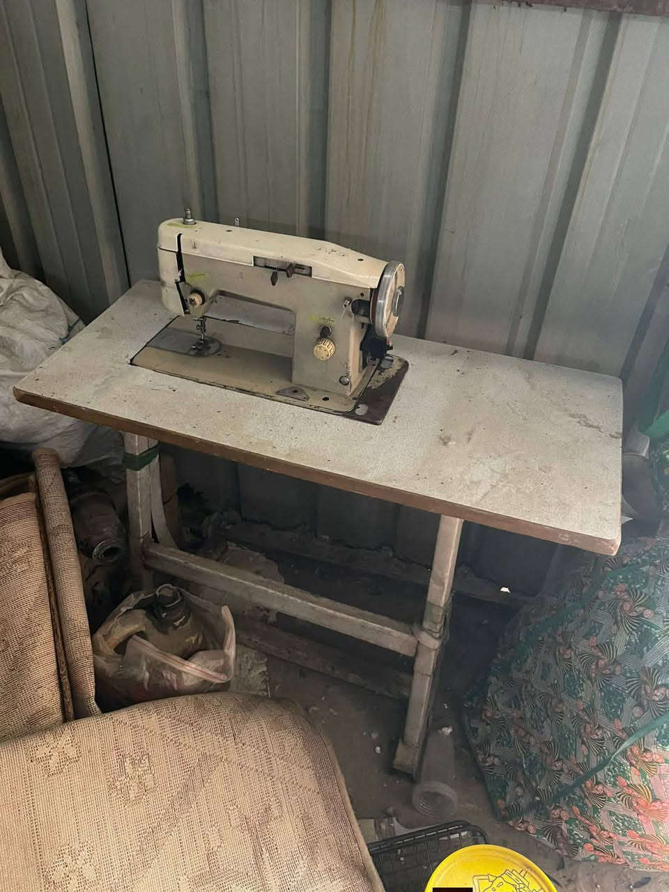 مكينه خياطه نضيفه مال بيت تاخذها عل فحص للبيع بس شراي يجي خاص


**إذا كنت صاحب هذا الإعلان وتريد حذفه لأي سبب، رجاءا أرسل رسالة إلى الدعم الفني**