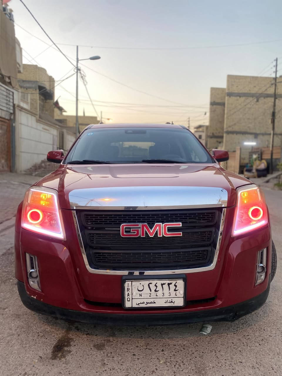 السلام عليكم للبيع او المراوس
 GMC 
 تيران 2013 مكينه 6 سلندر 3600 مكينه وكير جدد حداديتهه جديده السياره بيهه صبغ قطعتين بدون حادث فول مواصفات عده البصمه فتحه كشنات جلد وكهرباء شاشه جبيره كامره خلفيه حساسات امامي وخلفي رادار امامي توقف ذاتي تحديد مسار سايق ئالي تحكمات ستيرن جهتين مثبت سرعه دبل كزوز تبريد ثلج ❄️ منضومه زنون ماشيه 194 كم رقم بغداد تحويل مباشر 
مكان السياره بغداد مدينه الصدر 
السعر اتصل عل رقم او تجي واتساب وعيوني الك 
الاستفسار ***********سجاد
