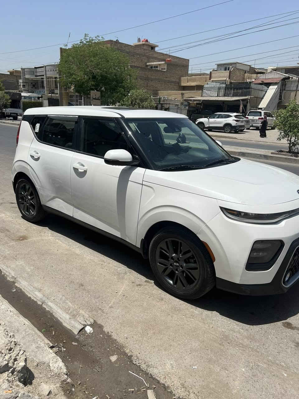 صول 2021 فولEX بأسمي تحويل ثاني يوم سيارة حلوة ونظيفة عارضها ب142. مكاني شارع فلسطين
***********
