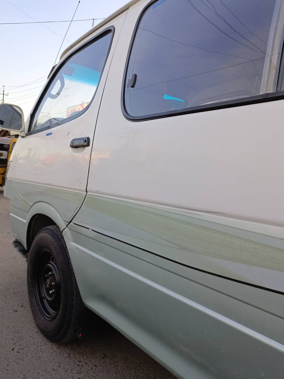 سلام عليكم جنبي 2010 سياره مكفوله كفاله عامه محرك كير اكسن مكفولات بل نايلون تخم تاير جديد جاملغ مغلف دواخل جدد قلابات كوستر درع خلفي كهربائيات كله شغال سيبايبه تزريف سياره جديده مكان سياره بغداد سلمان باك تحويل ثاني يوم مصفره هيئه وغرامات رقم بغداد سعر 63 وبيه مجال *********** اتصل وبيك خير وتدلل ***********
