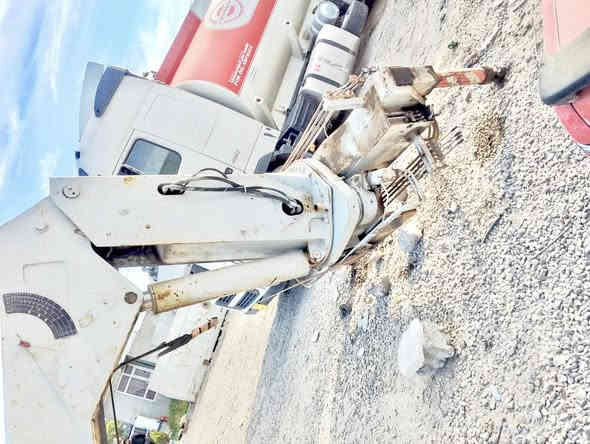 للبیع کرین ١٠ طن جدید مامشتغل عیراق 
***********
