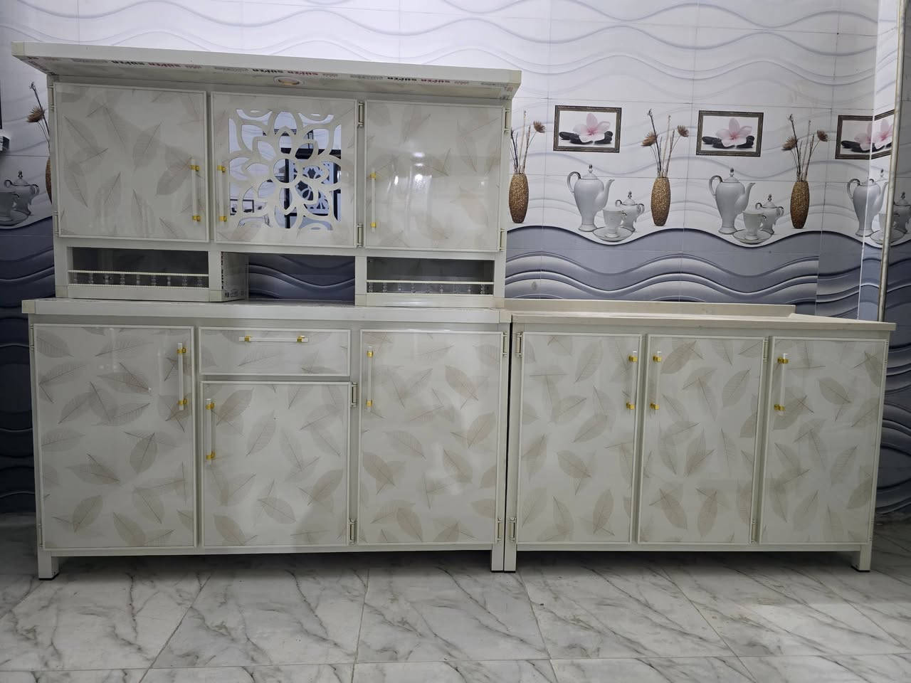 كاونترات .. موجودات حالياً  بتاريخ 
١٨  /  ٣  الاربعاء ..
جديد غير مستعمل قياسات متوفره 
العنوان بداية فرع ابو الماش الجهه اليسار مقابل افران ومعجنات الحوراء ومقابل صيدلية عبدالرحمن ..
متواجد العشاء  لحد ١١  ..
***********
*********** وات ساب
