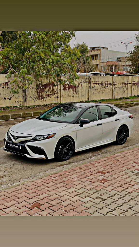 تۆیۆتا کامری ڕەنگی سپی فول مواسەفات ، کەپس ، ژمارەی پەیوەندی *********** أربيل, العراق
