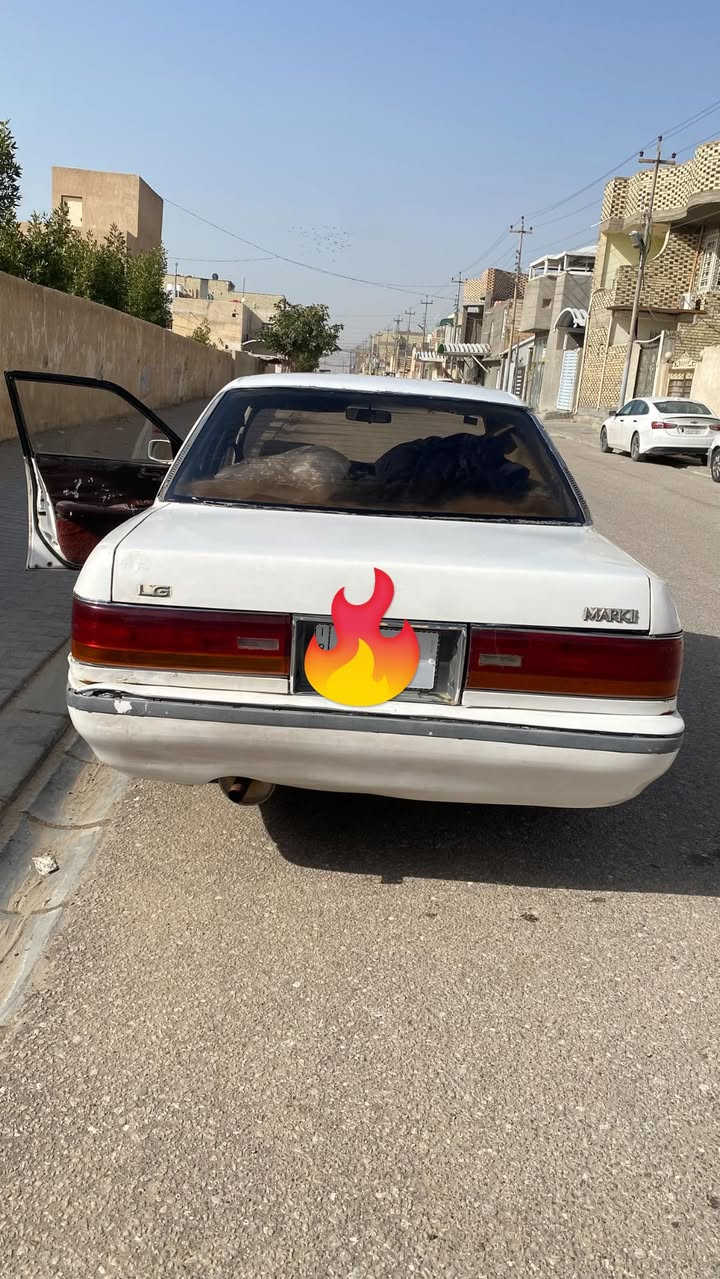 مارك كربلائي تكم رقم نكليزي سماوة بأسمي السياره جاهزه حداده ومحرك وكير  وتايرات  
مكفوله اصوليات وعيب شرعي ونقل وكص 
سعره ٤٣ ورقه بيه مجال  
مكانه النجف 
***********
