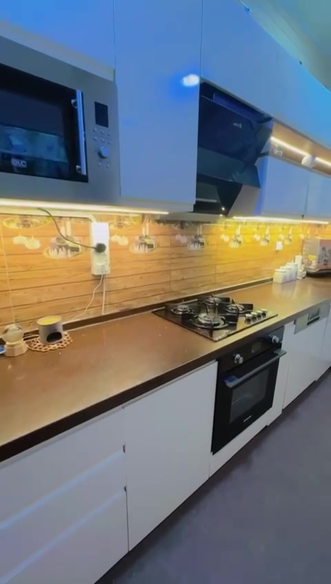 سلام عليكم كاونتر للبيع Hdf نظيف كلش ماعدا الاجهزه بمليونين و٢٠٠ الف وبي مجال سبب البيع انتقل لغير مكان
الملحق ارتفاع ٩٠ سم طول الملحق  ٣:٤٢ سم
الارضي طوله ٢٩٠سم
العرض ٦٠ سم
السنك الطول ١٤٠
العرض ٦٠
ارتفاعة ٩٠ سم


**إذا كنت صاحب هذا الإعلان وتريد حذفه لأي سبب، رجاءا أرسل رسالة إلى الدعم الفني**