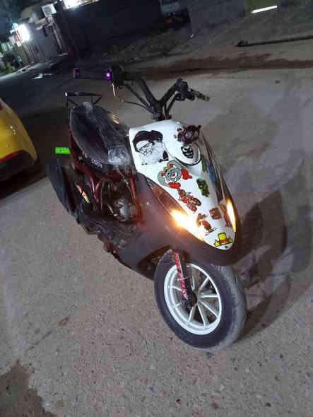 السلام عليكم دراجه للبيع ماكس عدله بوشه 55 سلف رياضي كلجات رياضيه المكان بغداد وكلب حسب القناعه سعر 350 /***********
