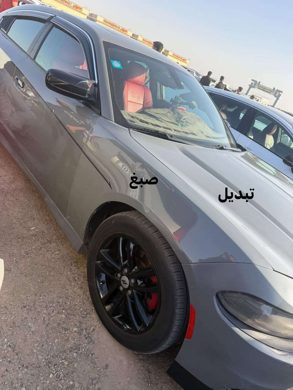 سلام عليكم جارجر إسمنتي موديل ٢٠١٨ أصل جي تي فتحه سقف وارد امريكي ماشيه ١٦٥ الف جاملق امامي مصبوغ نفسه وبنيد مبدل رقم بصره بأسمي تحويل ثاني يوم للأستفسار ***********
