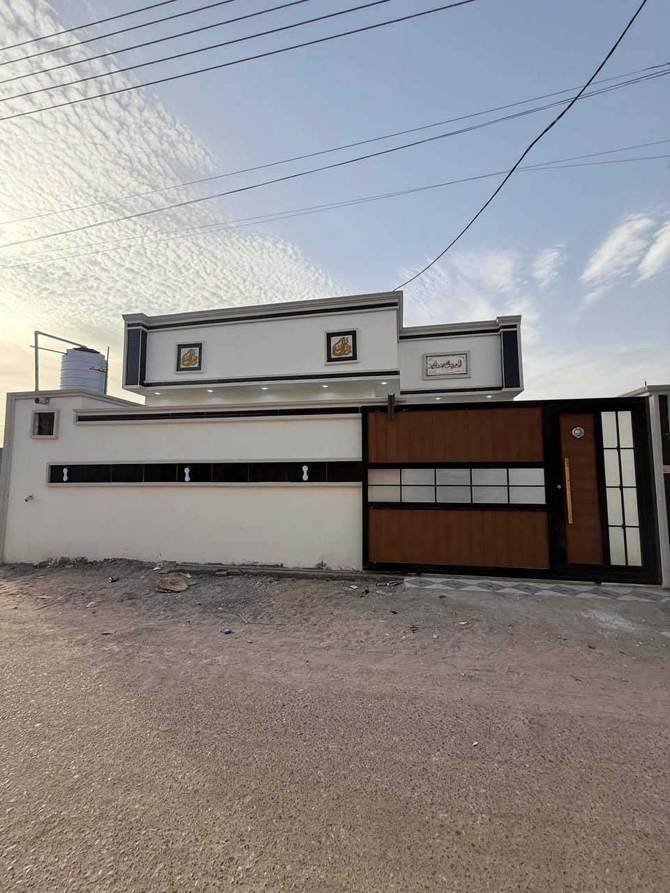 السلام عليكم اخوان
عروض #البناء ويانه ما تخلص 
يتوفر لدينا بناء بنضام النقد والاقساط وحسب المواصفات المطلوبة من قبل صاحب المنزل عمل درجه اولى تسليم مفتاح مواد مفحوصه مختبر للتوصل معنا مراسله الصفحه 
#اعمالنه تشمل 
1- تسليم مفتاح من الاساس لحد🔑
2- عمل هياكل عضميه فقط حسب التندر 
3- عمل واجيهات مختلفه حسب الطلب
4- اعمال السقوف والإساسات بمختلف المساحات 
للتواصل معنا #مراسله الصفحه او الاتصال على الرقم 
***********
عملنا محافظه واسط فقط
#ملاحضه ( هناك بعض الأشخاص يسرقون عملنا ولديهم نفس الاسم للصفحه نحن غير مسولين عنهم نحن شركه بناء  ولدينا سمعه ومواقع بجميع انحاء واسط بل أخص في الكوت
