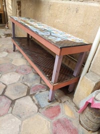 ميز خشب • ٣م طول • نص متر عرض