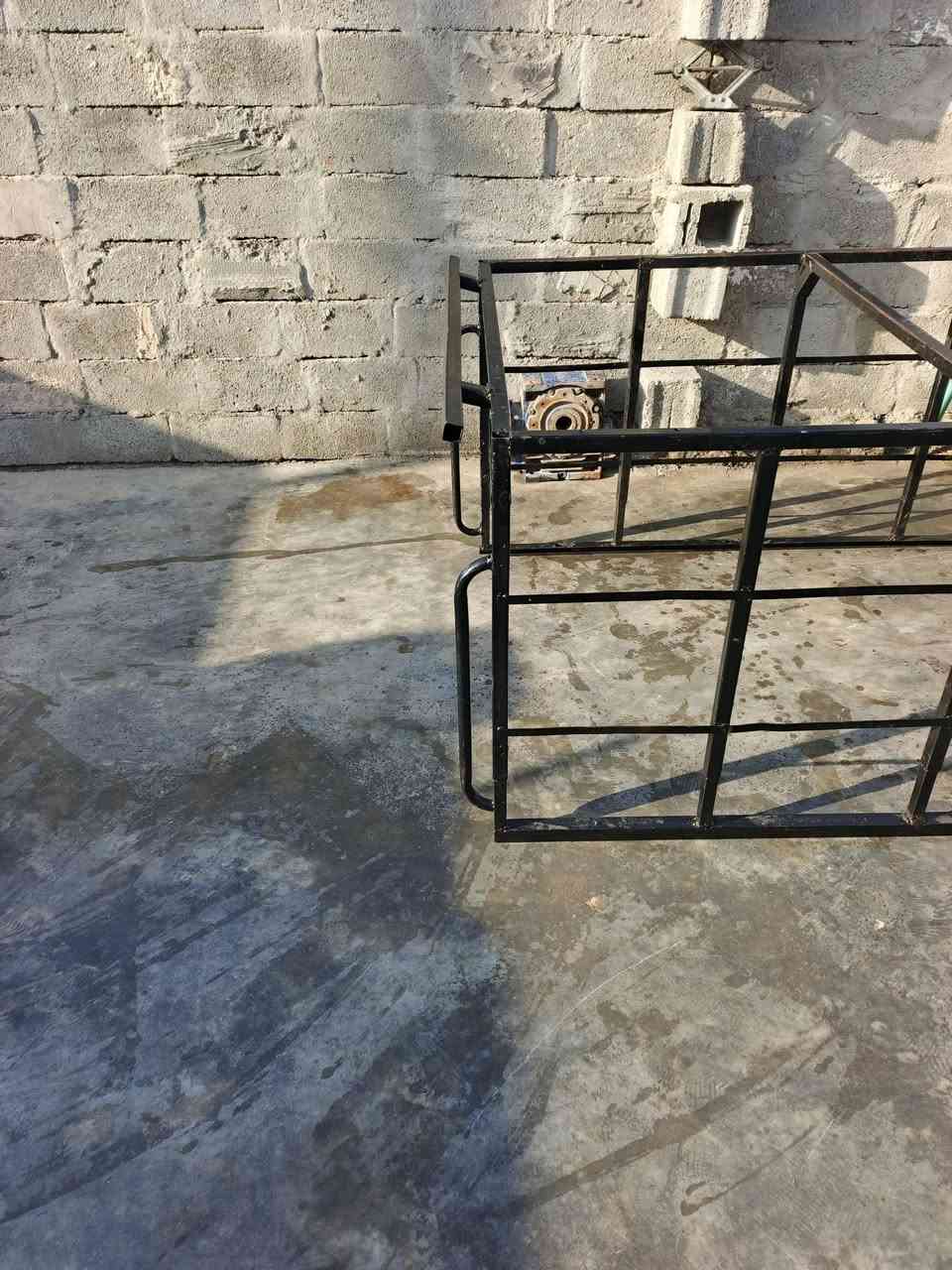 محجر أبو الفره للبيع تفصال جديد السعر 125وبيه مجال  هاتف***********
