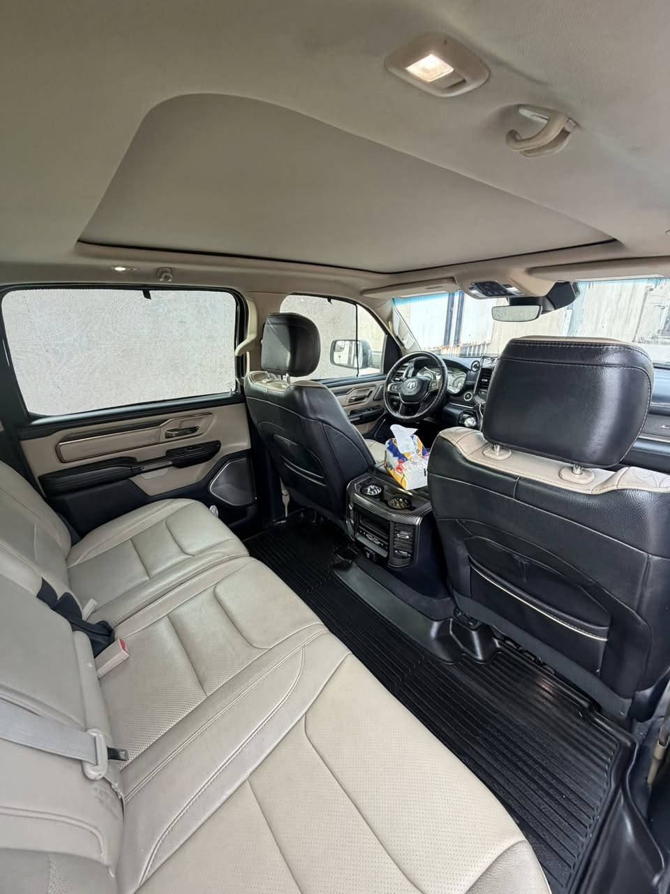 للبيع دوج رام 2019 رقم اربيل
كفالة عامة خليجي وكالة هارلم 

مغلف نانو من بريطاني بالكامل

فول مواصفات 1/1

دوج رام 1500 (لمتدد) 

الموديل 2019  فور ويل..  

المحرك : V8 5.7L .

المواصفات :

* رادار تفاعلي مع مانع تصادم. 

* نقطة عمياء. 

* تحذير الخروج عن المسار.

* 5 كاميرات (360) درجة. 

* استطفاف ذكي (اوتوپارك).

* دوسات جانبية كهربائية.

* المصابيح الأمامية زنون.

* كشافات الضباب زنون. 

* المصابيح الأمامية والمصابيح الخلفية LED. 

* دخول ذكي (بصمة). 

* تشغيل عن بعد.

* مقاعد جلد

* المقاعد كهربائية مع ميموري.

* المقاعد الأمامية تبريد وتدفئة. 

* المقاعد الخلفية تبريد وتدفئة. 

*الستيرن تدفئه 

* شاشة كبيرة تيسلا.

* نظام ملاحة نفكيشن GPS.

* حساسات امامية وخلفية.

* سقف بانوراما.

* مانع تصادم خلفي. 

* مكيف خلفي.

*محدد سرعة.

* ويل كروم قياس 22 انج.

* مرايا كهربائية جانبية 

* شاحن موبايل لاسلكي (واير ليس).

* الشباك الخلفي كهربائي. 

* المرايا الجانبية تدفئة. 

* غطاء من الجلد للصندوق الخلفي .

* امكانية تعديل ارتفاع دواسات البنزين والبريك.

* هاند بريك كهربائي.

* جوبلسات جگات تصعد وتنزل 

* حساسات امامية. 

* حساسات خلفية. 

* مرايا مع خاصية التعتيم الذاتي. 

* مساحات تخزين إضافية

*********** واتساب او اتصال
