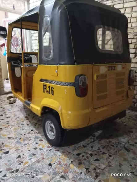 السلام عليكم عدي تكتك ديفي اس تكتك جديده وخير من يم الله ماعوزه نقص برغي كبل للشارع مكفوله من الضربه وسبغ والمعجون تكتك 20شهر 12يعني داخله بل واحد وعشرين وكيله بشارع بغداد مكاني ميسان حي الحسين الجديد رقم الهاتف  ***********
