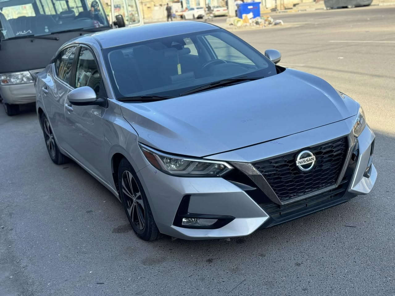 يالله 
إسلام عليكم 
نيسان سنتره ٢٠٢٣ 
حره بدون رقم منفيس بسمي 
داخله تقرير غرق تعمل وتسير 
وهنا بيهه تبديل بنيد بدون ارباك 
السعر ١١٢
مكاني البصره القبله 
***********
