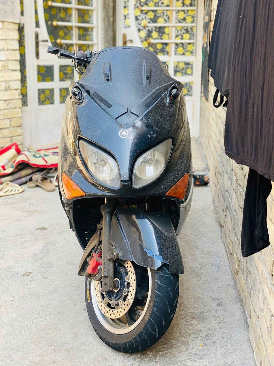 سلام عليكم شباب دراجه تي ماكس2008 للبيع كبالكم بل صور الدراجه خير من الله  ما متواجد عل فيس 
رقم الهاتف ***********
