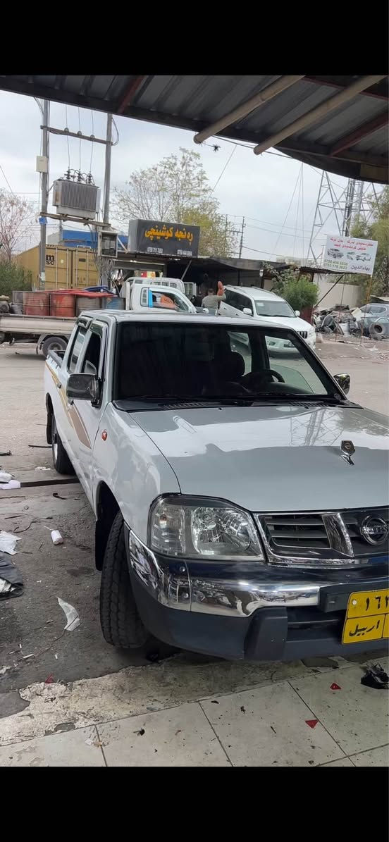 نيسان بيكاب 2009زور خاوينة زينگةي دراوة خلاس بوة جوارتاي باشي لةبن ياباني اصل *********** أربيل, العراق

