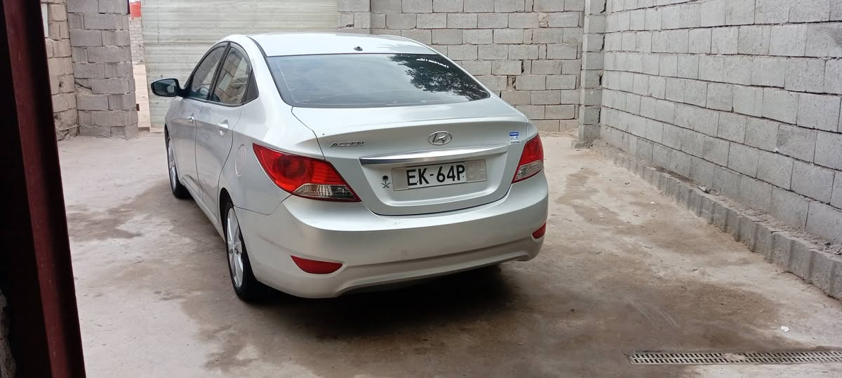 اكسنت 2014 وارد خليجي رقم ذي قار مشروع وطني  سنويه مجدده 2028 تحويل باسم المشتري سياره جديده حيل سياره جاهزه  مواصفات السياره تحكم  ستيرن شاشه كاميرا ميري كهرباء حداديه جديده محرك وكير جديد  دوشمه جديده ويل 16 كروم السعر 73 العنوان بصره ( ***********)  (*********** واتساب)
