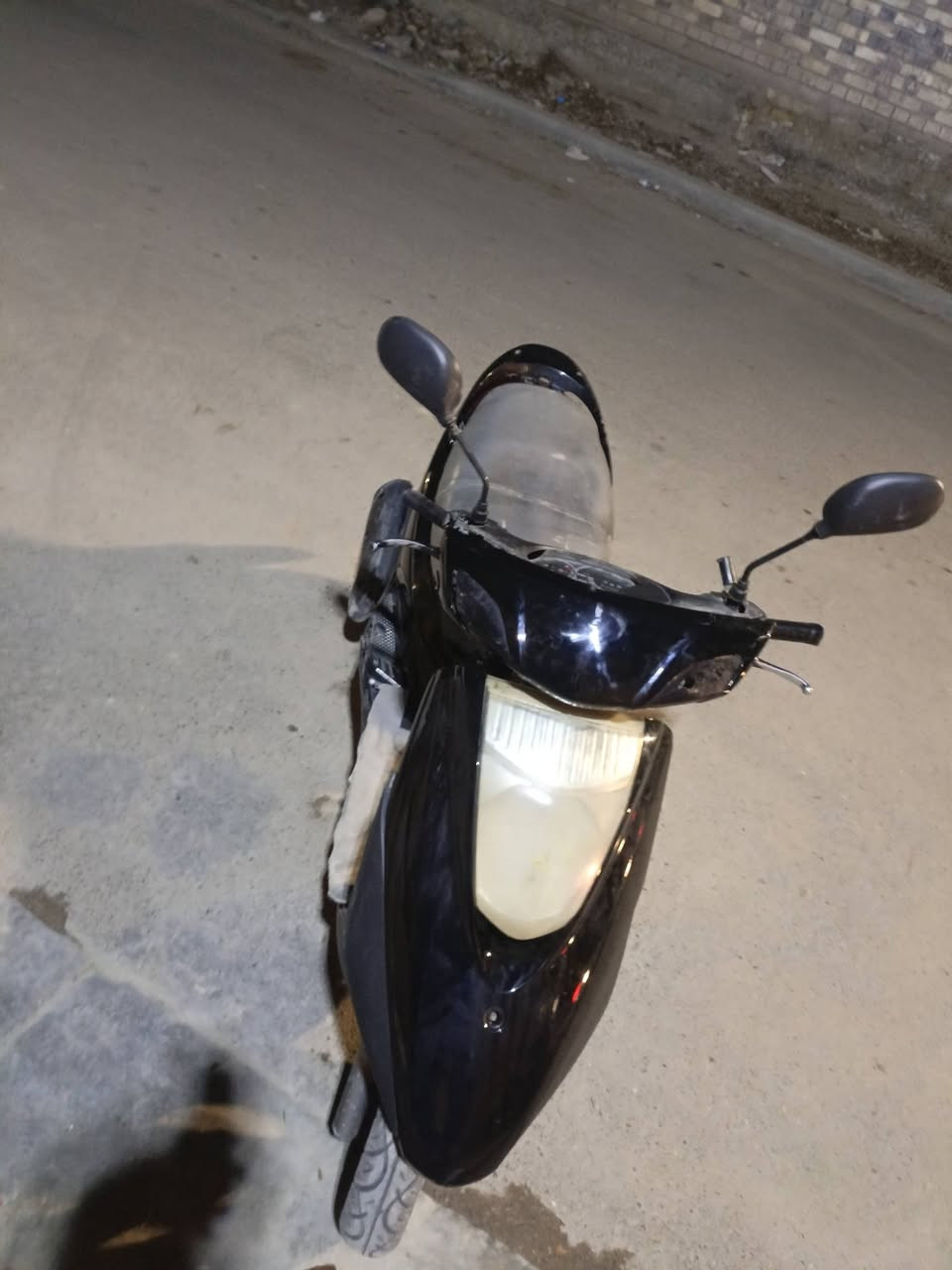 السلام عليكم دراجه بريز للبيع ٣٥٠وبي مجال دراجه نضيفه كلشي مابيها يرادلها سلف وهورن فقط دراجه نضيفه بما معنا الكلمه كفرات جديده


**إذا كنت صاحب هذا الإعلان وتريد حذفه لأي سبب، رجاءا أرسل رسالة إلى الدعم الفني**