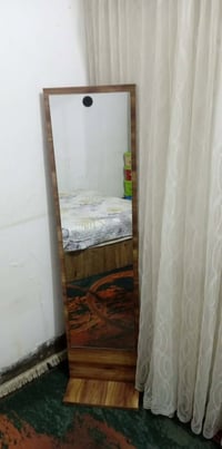 غرفه للبيع التواصل 07831112454