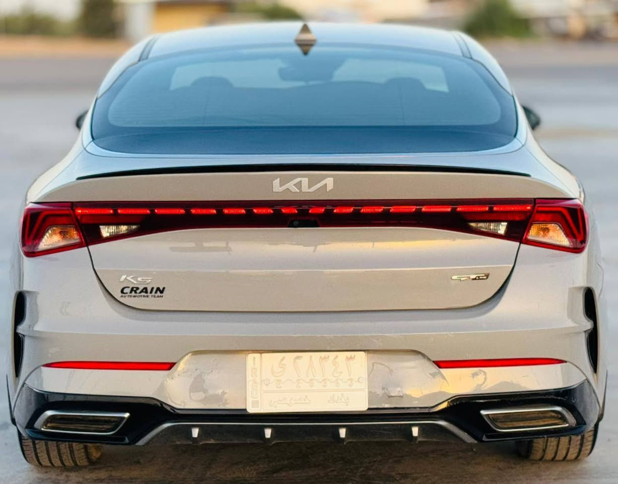 السلام عليكم 
للبيع كي فايف 
موديل 2022
وارد امريكي 
المواصفات  Gt
شاشه 
كامره رادار جانبي 
مكينه 16000تيربو 
بصمه تشغيل 
بصمه ابواب 
تشغيل عن بعد 
وبعد بيه مواصفات مذاكرهن 
مكاني واسط الصويره 
الاستفسار اكثر الاتصال على الارقام التالية 
***********
*********** الطائف, مكة
