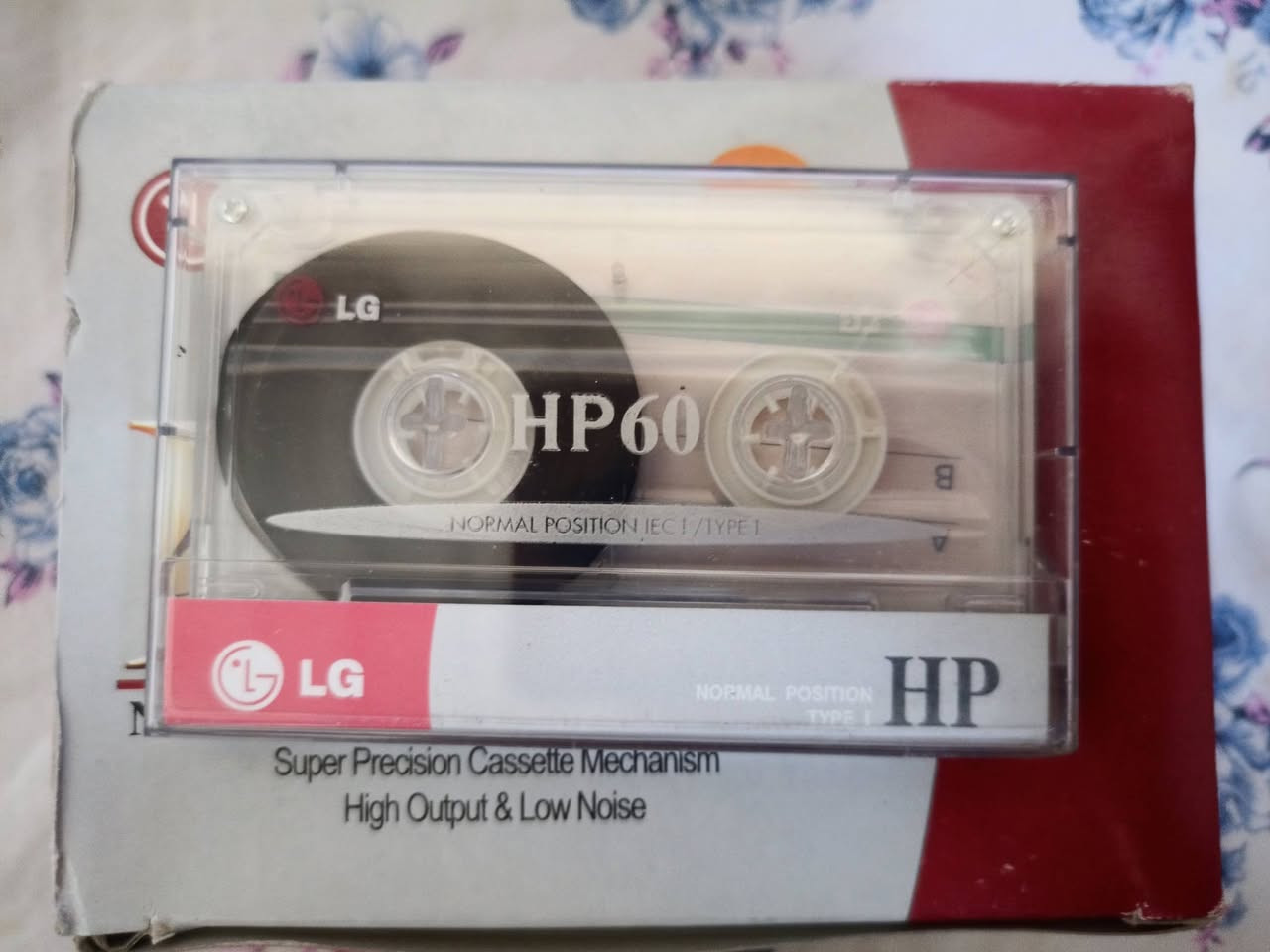 كاسيت جديد مسلفن للبيع 
سعر الكاسيت ٤٥٠ دينار يوجد كمية 
و يوجد توصيل للمحافظات


**إذا كنت صاحب هذا الإعلان وتريد حذفه لأي سبب، رجاءا أرسل رسالة إلى الدعم الفني**