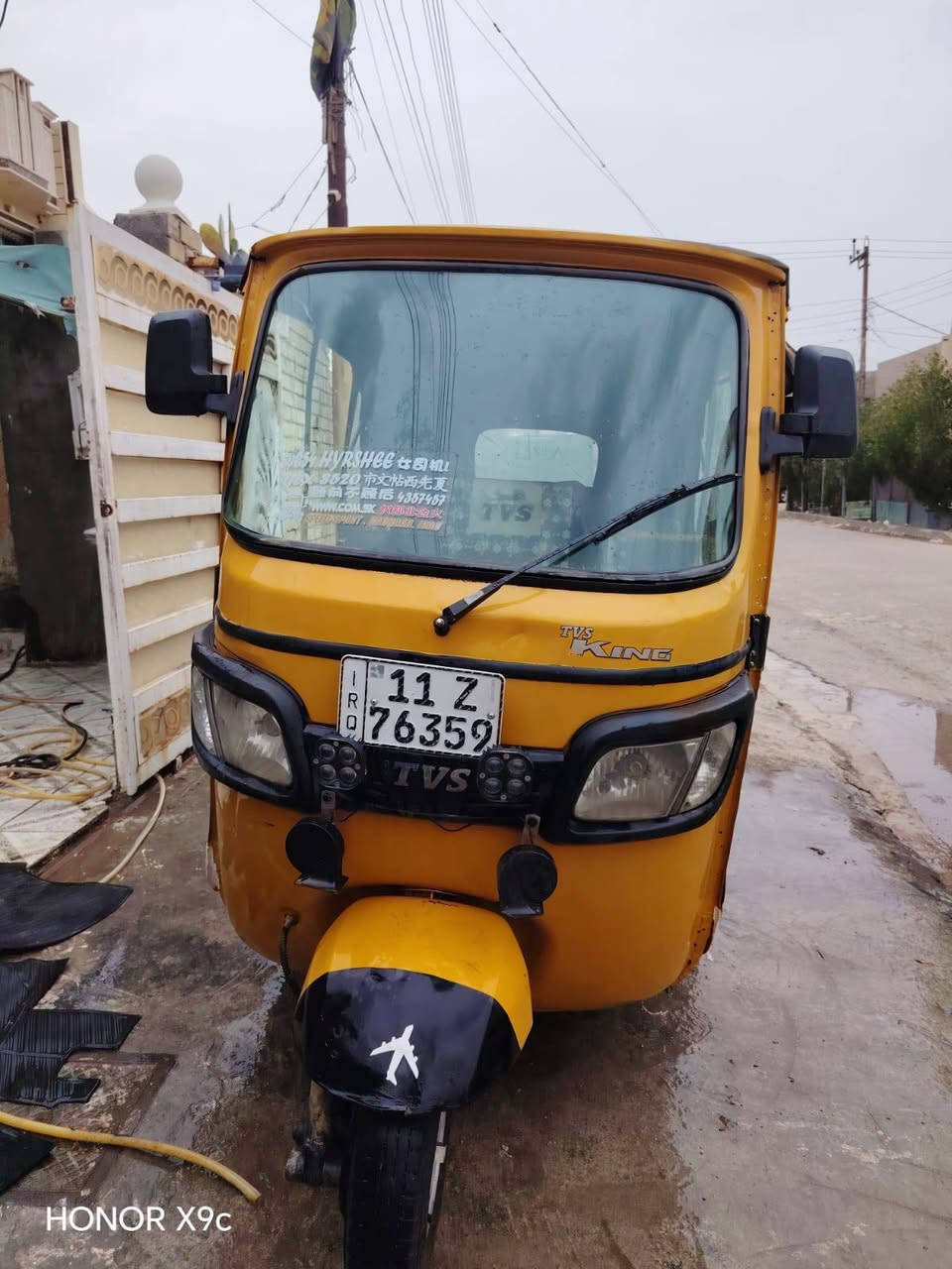 تكتك ٢٠ للبيع  ب6 وبيها مجال
***********/ *********** مكان محموديه
