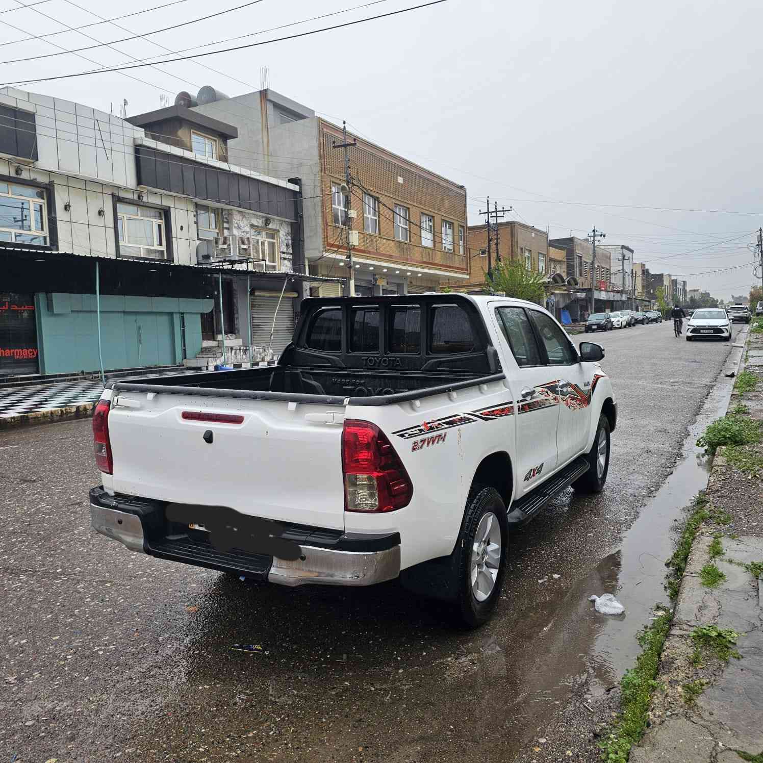 Toyota Hilux 2017 (4x4) - تۆیۆتا هایلۆکس.. شاژنی ڕێگا سەختەکان 👑
​بۆ ئەوانەی بەدوای هایلۆکسێکی پاک و بێ کێشەدا دەگەڕێن، ئەم دانەیە هەموو مەرجەکانی "پاکی" تێدایە و ئامادەی هەموو تاقیکردنەوەیەکە.
​تایبەتمەندییە سەرەکییەکان:
🔹 مۆدێل: ٢٠١٧ (شەریکەی سەید نەهرۆ - ئەسڵ).
🔹 ڕۆیشتوو: تەنها ١٠٥ هەزار کم.
🔹 گێڕ: ئۆتۆماتیک و دەبڵ ئەکسل (4x4).
🔹 یاسایی: سەنەوی تا ٢٠٣٠ تازەیە و بەناوی خۆمانەوەیە (تەحویل کردن بەشەرت).
​مواسەفات و پاکی:
✨ چوار جام کارەبا، شاشە و کامێرا.
✨ حەساس و تەبریدی زۆر بەهێز.
✨ تایە و ویلەکان زۆر پاکن و وەک نوێ وان.
​⚠️ گرەنتی ڕیکلام لاوە:
✅ بەشەرتی یەک بورغی: ئەگەر سەیارەکە تەنها مەسرەفی یەک بورغی هەبوو، ڕاستەوخۆ ١٠٠ دۆلار لە نرخەکەی دەشکێنین!
✅ گێڕ و مەکینە و تەقە و ڕەقە هەموو گیانی بەشەرت.
​نرخ: [246 وەرەقـــــــــــــــــە]
بۆ کڕین و زانیاری زیاتر:
📞 [***********] كركوك, العراق
