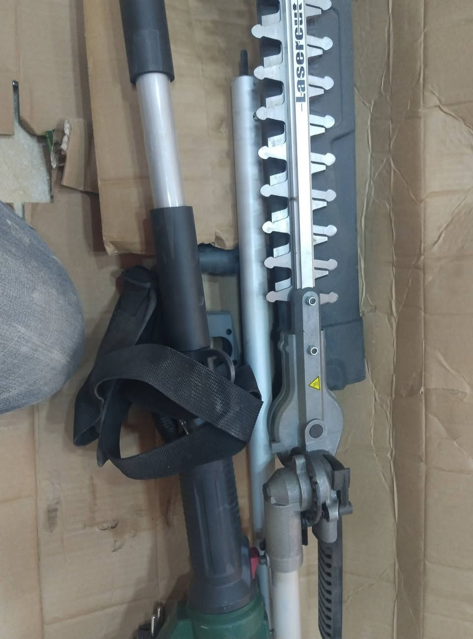 منشأر تقليم الأشجار بارك سايد الماني جديد وغير مستعمل طول ثلاثه امتار سعر القطعه 65 يوجد توصيل لجميع المحافظات


**إذا كنت صاحب هذا الإعلان وتريد حذفه لأي سبب، رجاءا أرسل رسالة إلى الدعم الفني**