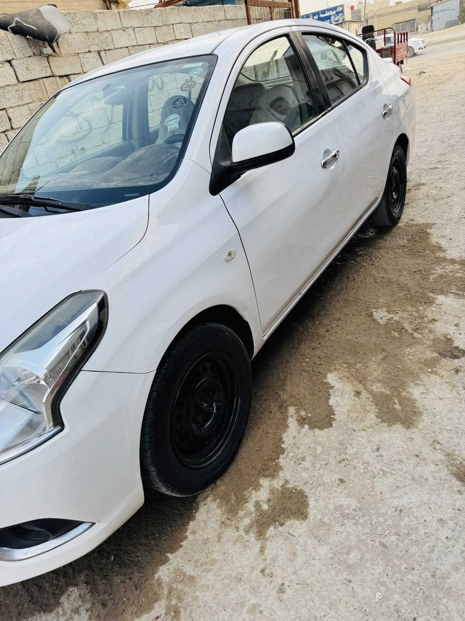 السلام عليكم نيسان هندي مديل 20 السياره كفاله لا فتح لا ضربه ولا شي مكان بارد صغير بس بسم شركه السياره جديده مكينه كير حداده تخم تاير جديد سنويه توهه صاقطه  تريد وكاله تريد تحويل خادم مكاني النجف الكوفه السعر106وبيهه مجال ***********

