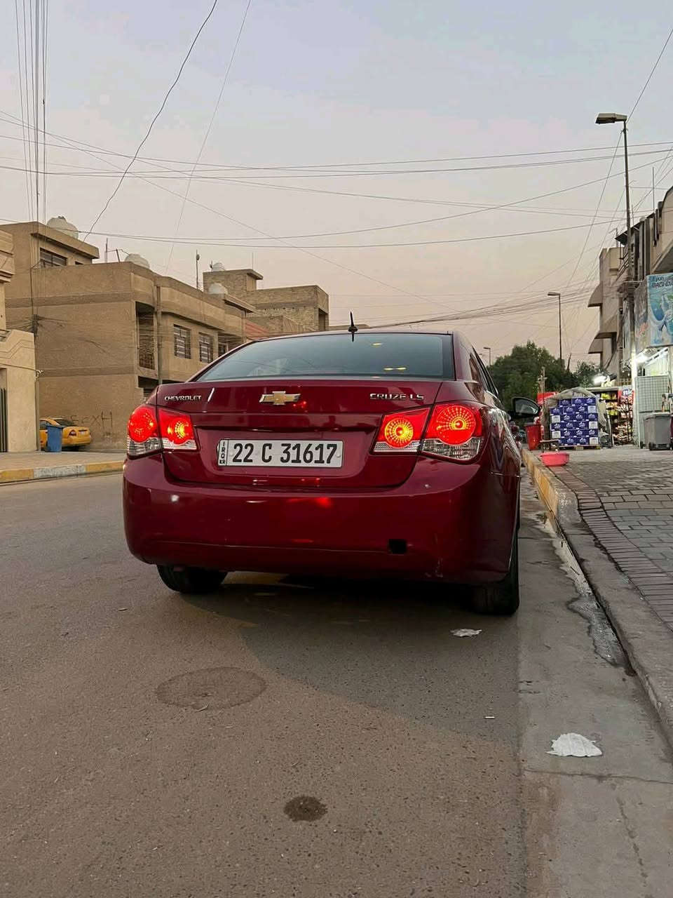 ‏السلام عليكم 
‏( مكلف بالنشر ) 
‏كروز موديل ٢٠١٢ خلييجي بدون حادث فقط طخات بالدعامية ومصلحة  والدوسة اللي اسفل جهة السايق 
‏محرك ١٦٠٠  السيارة نضيفة وحلوة رقمها اربيل الجديد وسنوية جديدة والسيارة بأسم صاحبها اللي مكانه في  بغداد شارع فلسطين  السيارة سعرها ٧٨ ورقة وللمعلومات اكثر الاتصال بصاحب السيارة (‪***********‬ ) 
‏تحياتي
