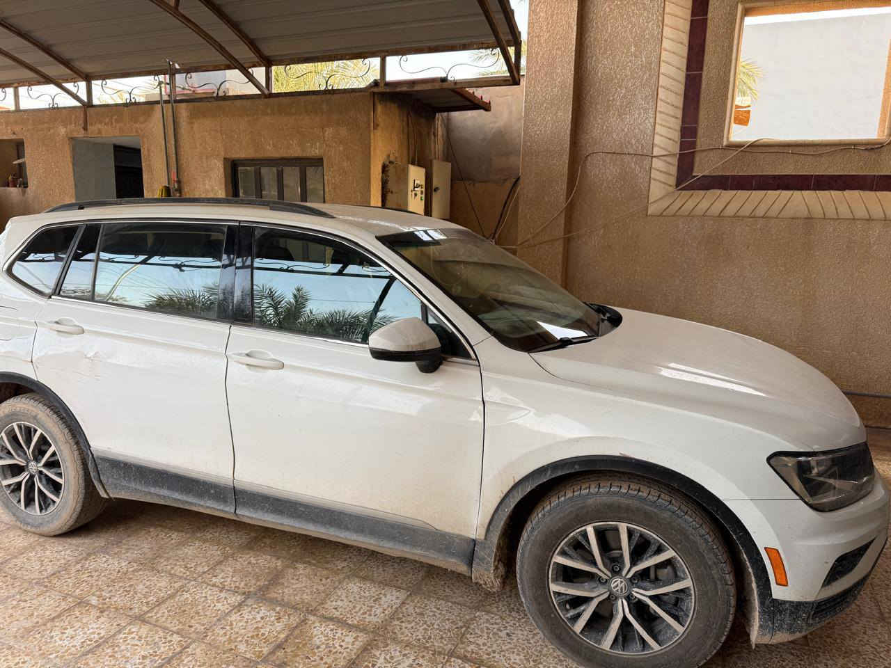 نوع فوكس واكن تيكوان  موديل ٢٠٢١  هزة  جديد  وبسمي  موصفات ضررها بابين جنب السائق وباب خلف السائق ضرر خفيف  ماشية  ٦٠ الف تكريت, صلاح الدين


**إذا كنت صاحب هذا الإعلان وتريد حذفه لأي سبب، رجاءا أرسل رسالة إلى الدعم الفني**