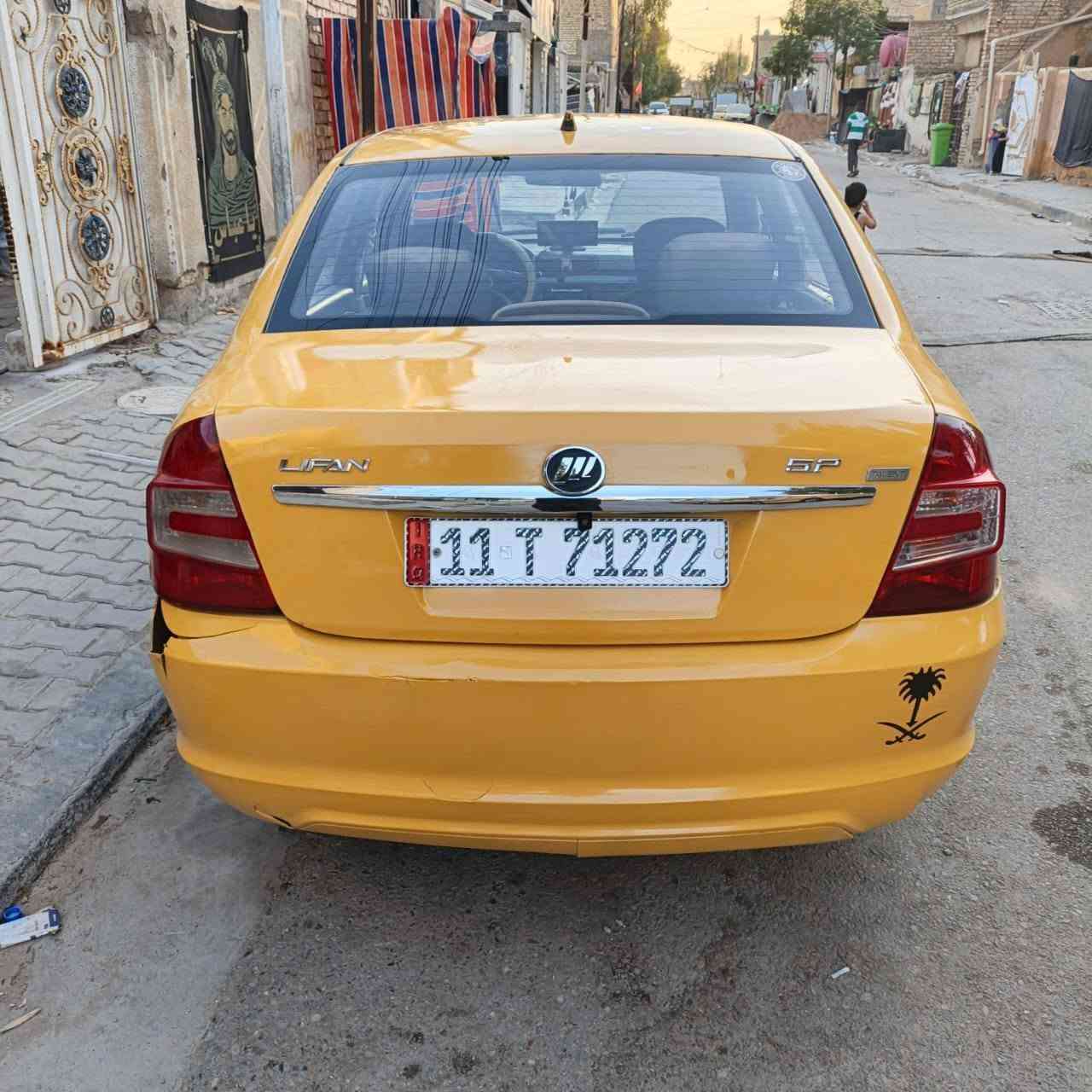 السلام عليكم ليفان 520 2011رقم بغداد انكليزي مصفرة هيئة وغرامات السيارة نقصها كمبريسر فقط وبيها خيط بخار مصبوغة جمالية وعندي التصوير مالها اما الباقي خير من الله ناعمه مشيها ايخبل كهربائيات كلها شغالة كلشي جديد امبدل الي اتفيدة بلخدمة مكاني بغداد الحسينية سعرها 25 ورقة ***********
