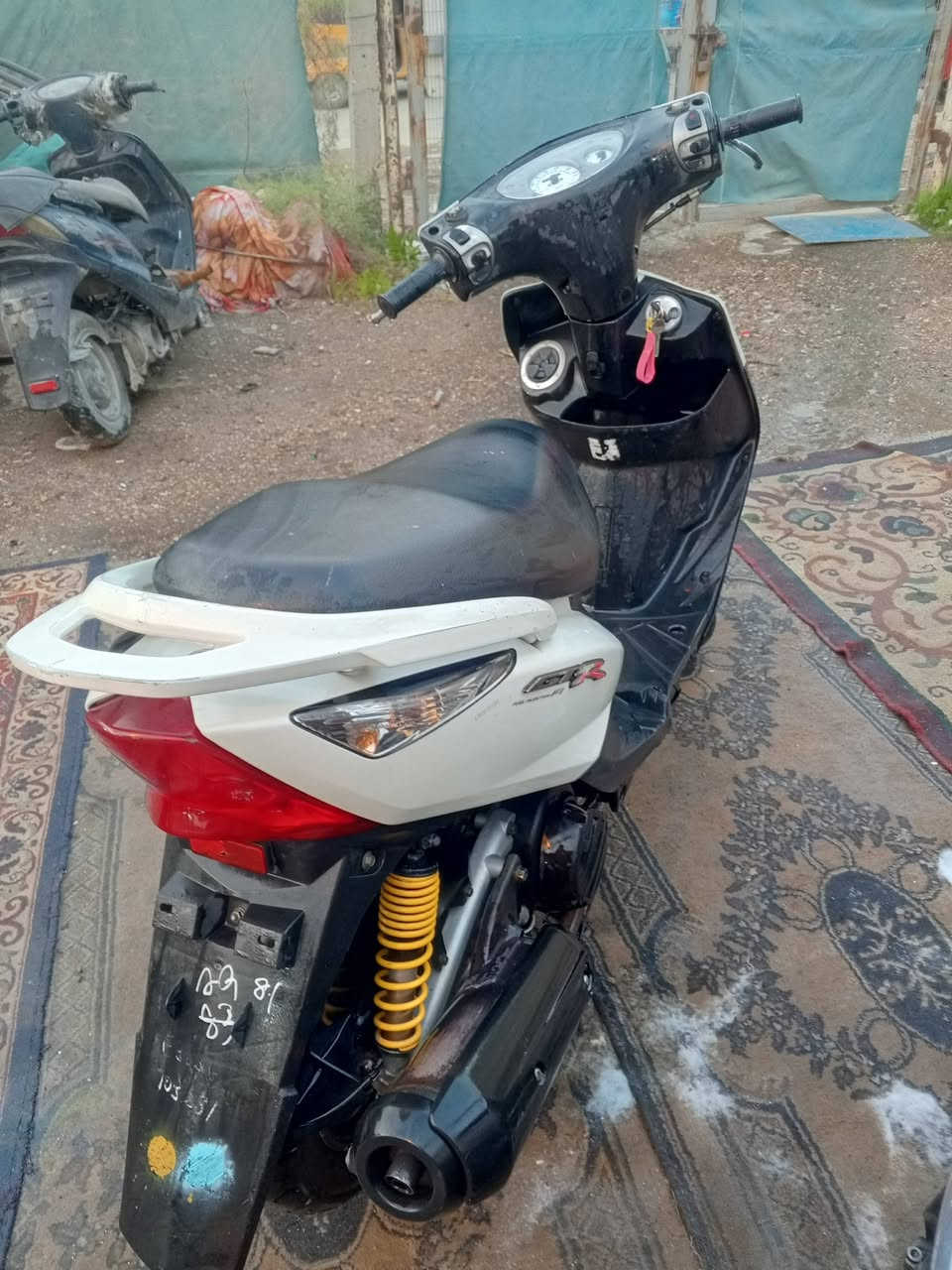 دراجه جي تي ار ثلعب للبيع كفاله عامه
السعر 800 أو بيها مجال الشعب حي سومر 
***********
