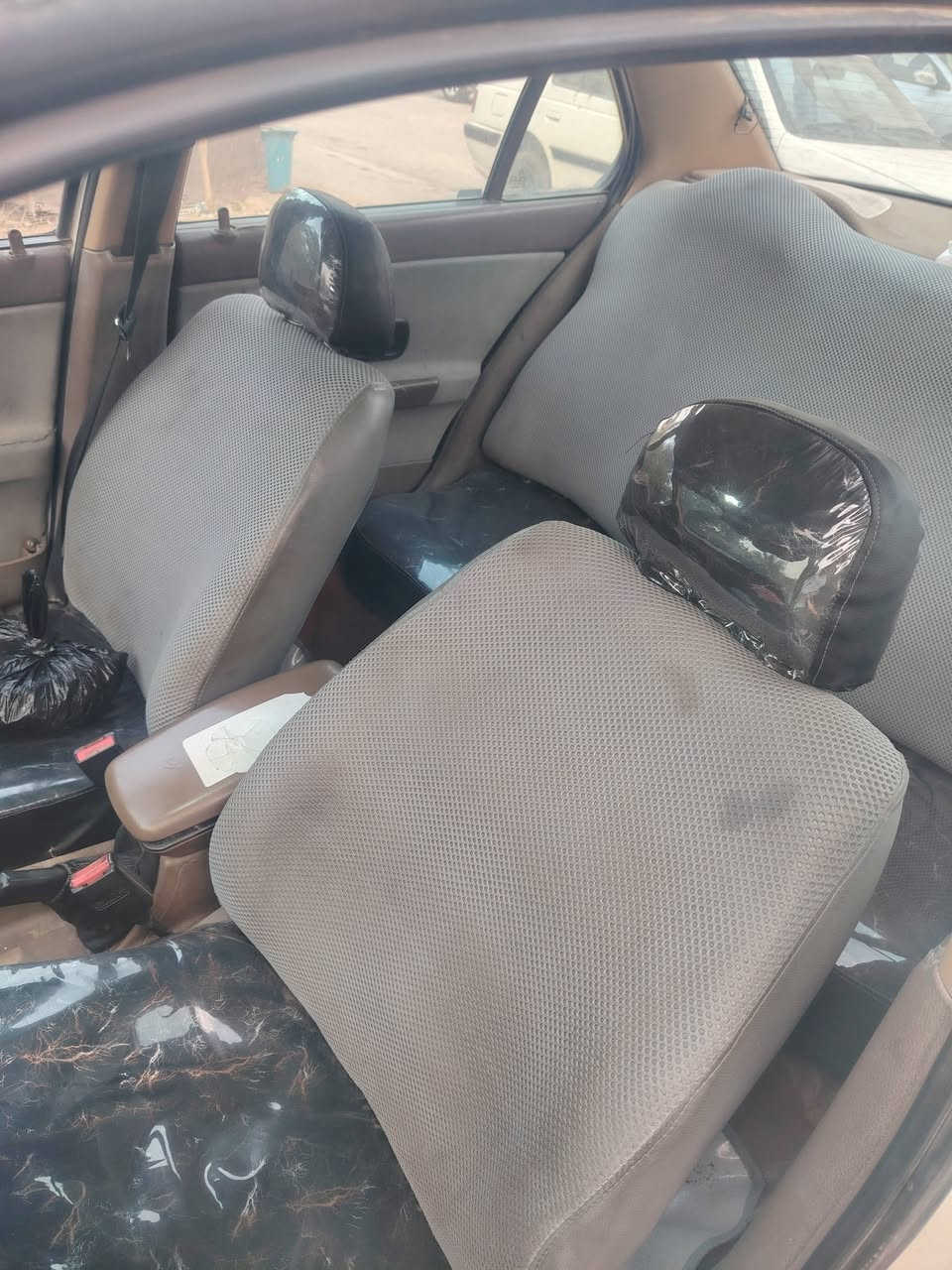 سلام عليكم سمند 2011 مكفوله من الضربه سياره جاهزه من كلشي رقم بابل دولي سنويه جديده هزه جديده سعر 42 وبيه مجال مكان نجف ***********
