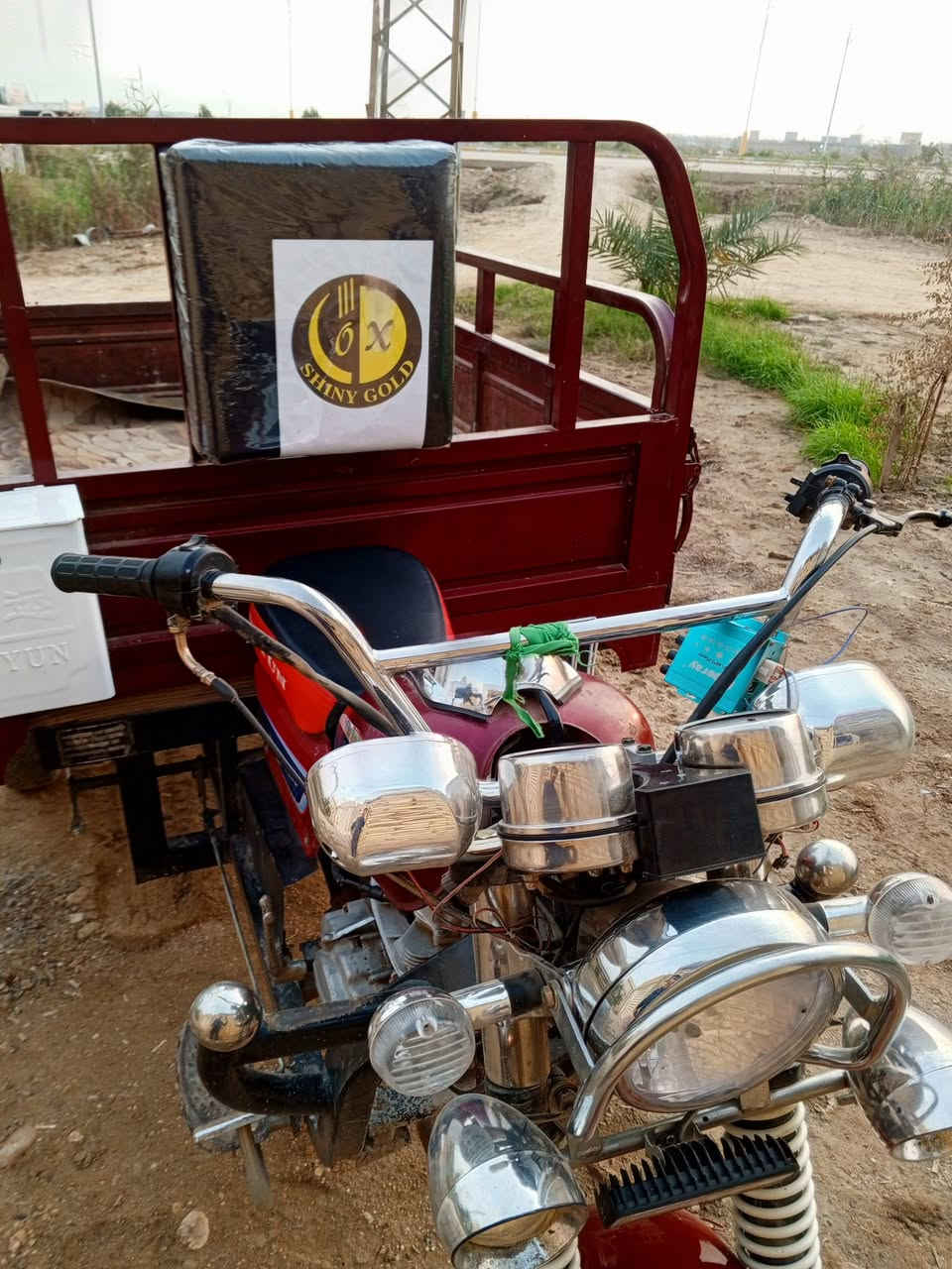 ستوته 18اراواق كامله مكفوله تعمير كله 25ربع ماذب عليه محرك مفتوح السعر 1450وبيه مجال قليل     ***********
