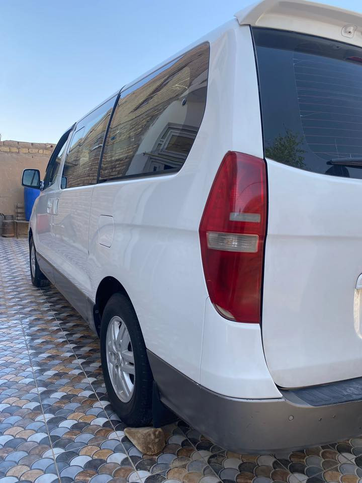 السلام عليكم للبيع
استاركس مفتوح مديل ١٦شكل جديد مكينه وكير واكسن كله جديد لا تنقيص ولا تبخير تخم تاير وحداديه جديده كله 

رقم بغداد دولي سنويه لل ٣١بسمي تحويل مباشر 

سيارة مصبوغه عام خط وبحث مصفره جديد 

مكان ناصريه 

السعر ب١٧٠بيه مجال شراي 

اي استفسار تصال ع رقم مكلف بنشر 

***********
