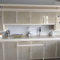 خزانة • مستعمل قليل