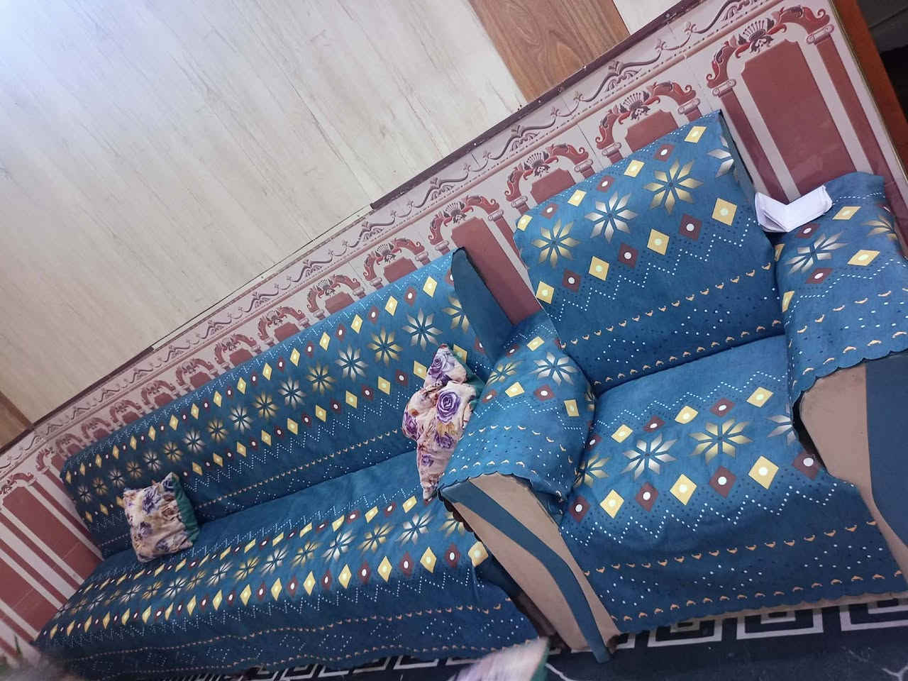 تخم ١٠ نفرات ١٧٠ مكان رميثه


**إذا كنت صاحب هذا الإعلان وتريد حذفه لأي سبب، رجاءا أرسل رسالة إلى الدعم الفني**