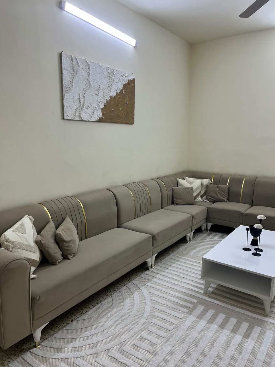 ب300 وبي مجال كلش بسيط والميز والطلة قفلهم ب150 للاستفسار خاص


**إذا كنت صاحب هذا الإعلان وتريد حذفه لأي سبب، رجاءا أرسل رسالة إلى الدعم الفني**