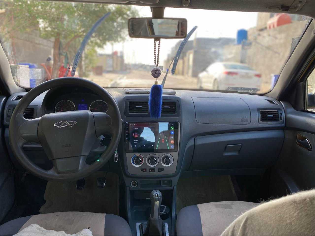 يا االله السلام عليكم شيري قادسيه مديل 2016سياره جديده ما ناقصه شي كلشي شغال تبريد شغال تتدفه محرك وكير كفاله سياره ما ناقصه شي مصفره هيه وغرامت ما عليه حداده جديده غرفته جديد مكاني البصره القبله السعر 33وبيه مجال *********** وتساب البصرة, العراق
