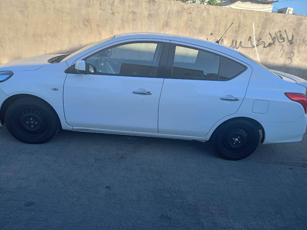 للبيع نيسان سني هندي 2023كفاله السيارة حلوه وجديده ماشيه( 103)باسم شركة السعر 124وبيها مجال مكلف بالنشر واي اسفسار *********** البصرة, العراق
