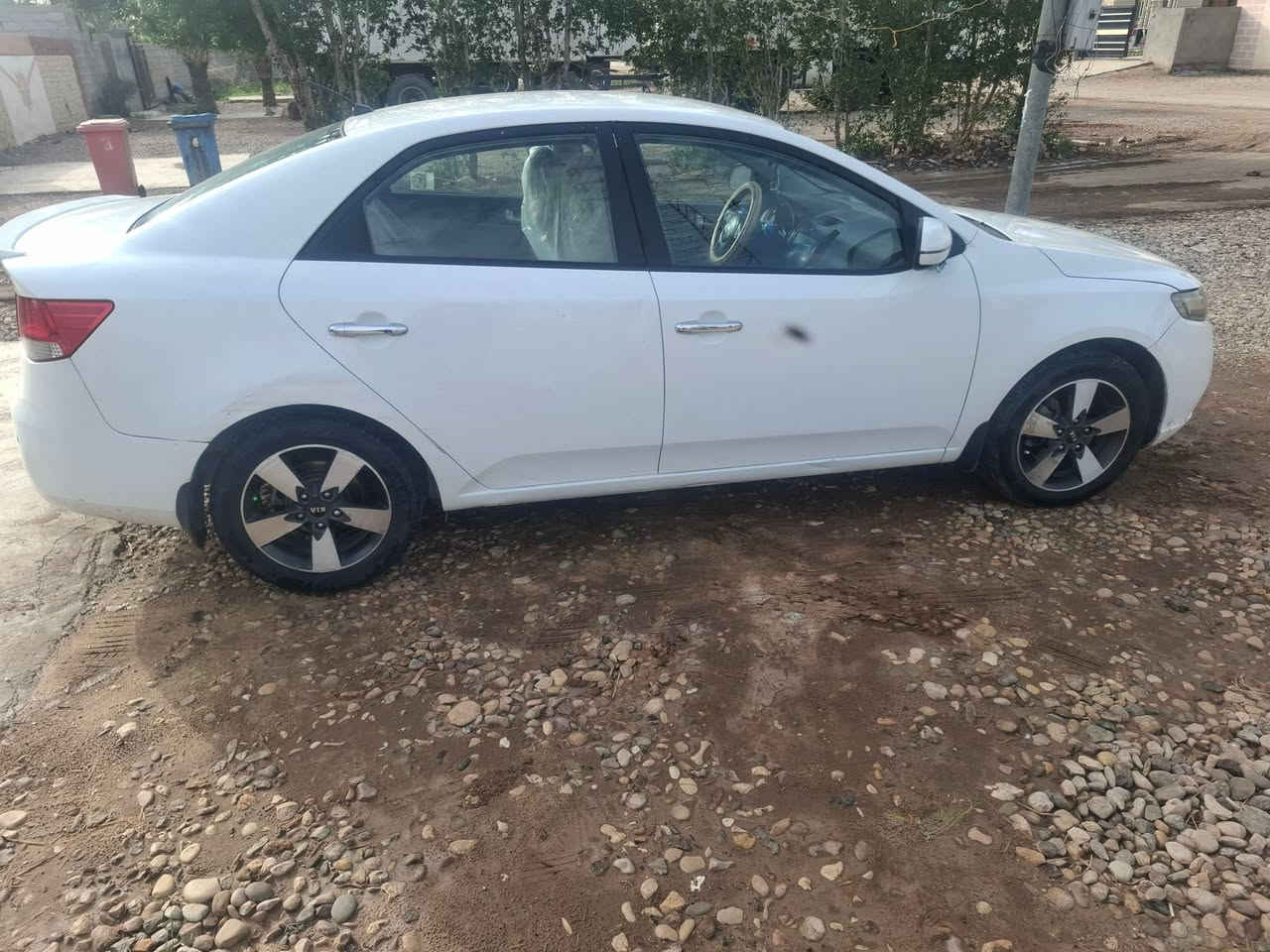 كيا سيراتو خليجي رقم اربيل موديل ،2012 سنويه نافذه
كير ومكينه وتخم تاير وتبربد شرط الفحص
بيه صبغ نص باب السايق بدون دوخل والباقي كفاله عامه من بارد من كلشي ٠٠٠٠٠٠٠٠
مواصفات تحكمات اشاره ب المري 
شاشه ايباد كامره خلفي وحساس
مكان السياره واسط الكوت الزبيديه الشارع العام
السعر 105
***********
