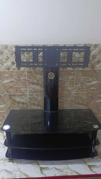 ميز بلازما • جديد نضيف • برطلة نينوى